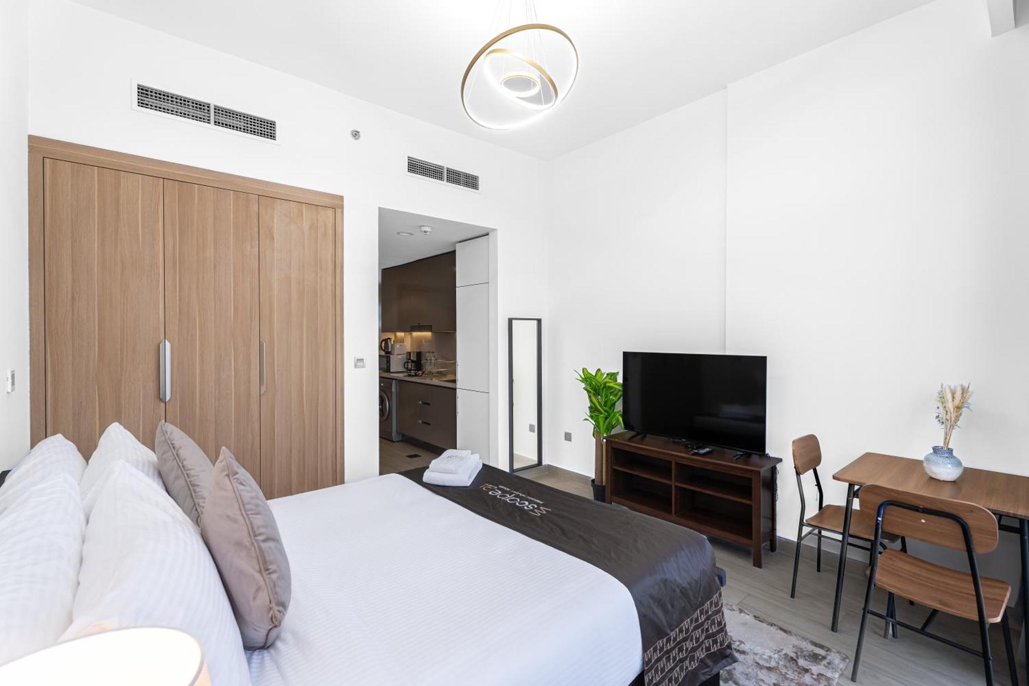 Escape24 Stylish Studio Azizi Riviera 8 Meydan One Дубай Экстерьер фото